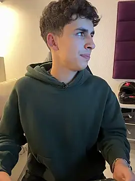 AdrianRinaldi webcam