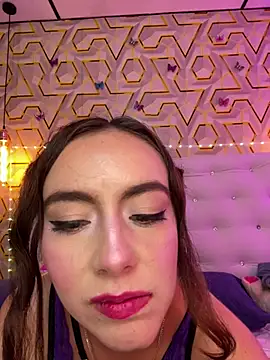 MelanyyJhonson15 webcam stripchat model stream image