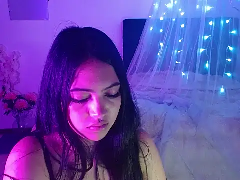 bigsara33 webcam