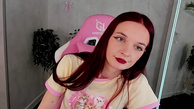 Alicia_Adammss webcam