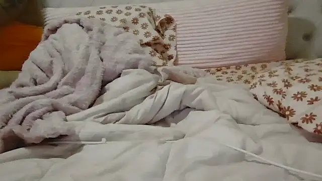 beautylovess (F young) - boobs