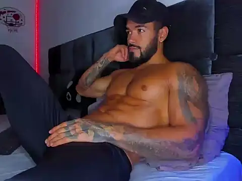 Alexander_Martines webcam