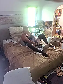 Handsolo_porn webcam