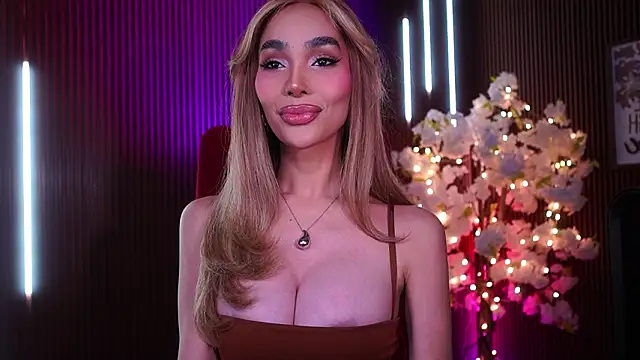 xxforyoureyesonlyxx webcam