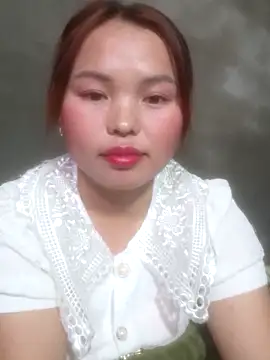 Savi-cute webcam stripchat model stream image