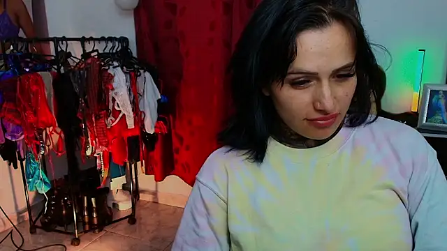 TinnaDawsom webcam stripchat model stream image