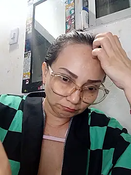 Webcam Model (Amanda39)  is live.Free join now!