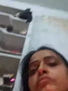 WIFELOOVE webcam stripchat model stream image