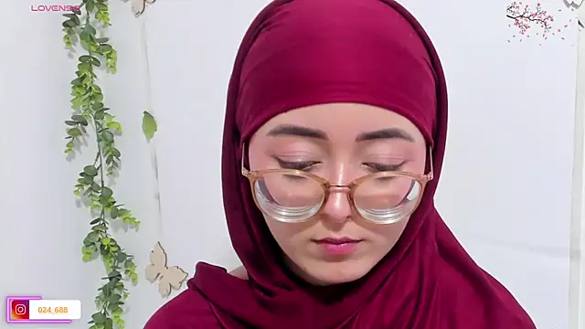 aysel_elid (F young) - rub your fingers on my pussy