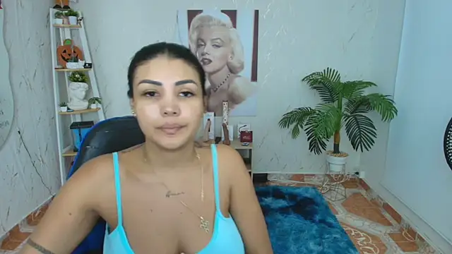 SALOOMEE__ webcam