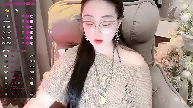 Monica-666888- webcam