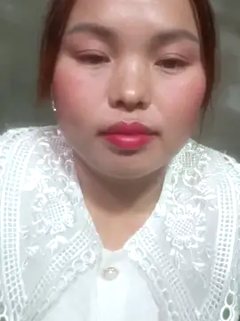 Savi-cute webcam stripchat model stream image