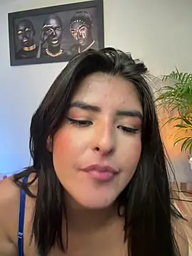 kim_zaratte webcam