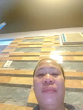 squirtshantal webcam