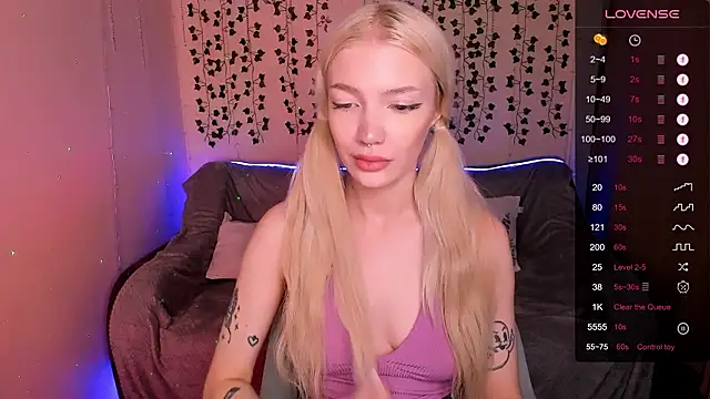 anyataylor_ - AnyaTaylor_'s free webcam