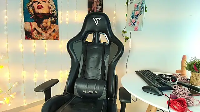 GINNIS_CLARCK webcam