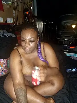 Thickkemzz41 webcam