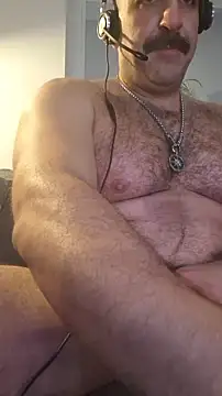 CloudyMuscleBeefy webcam