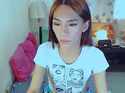 EXOTICGEORGINA webcam