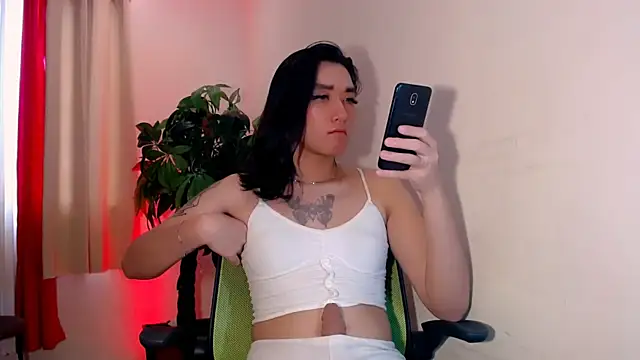 lil_cummer69 - Lil_cummer69's free webcam