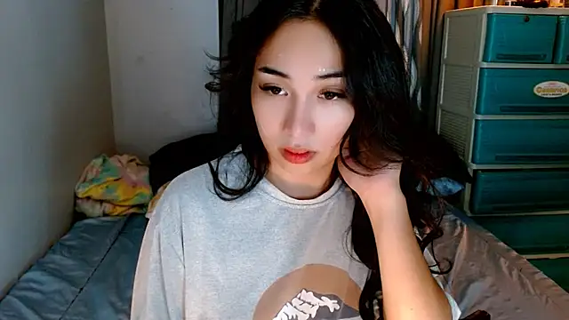 SweetLilly_18 webcam
