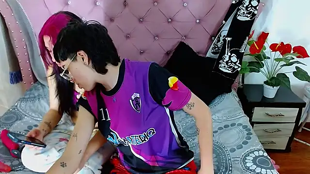 katalinathxandbritney1 webcam