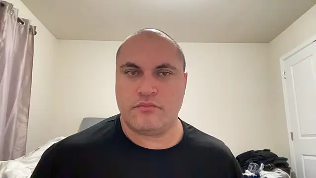 SluggishChase99 webcam