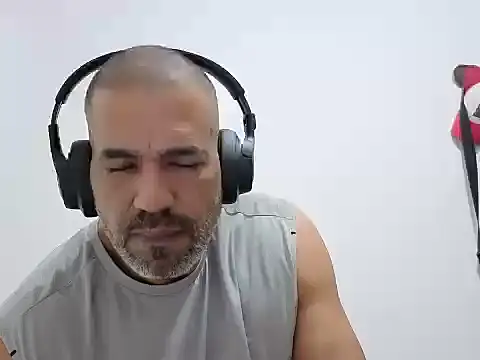 jackbigcock11 webcam