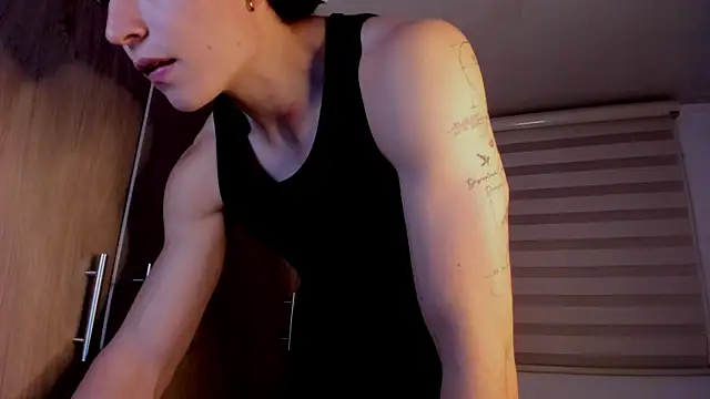 Mastrangelo_xxx webcam