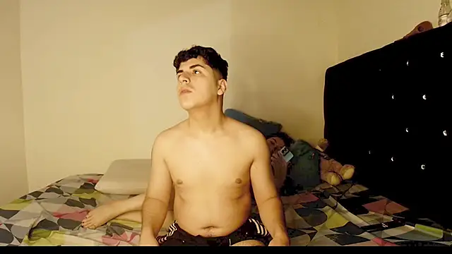 Kymberlyandlucas2 webcam