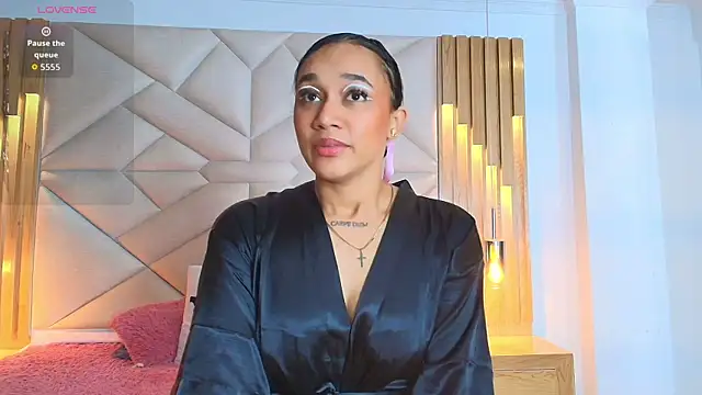 coraline_vera webcam