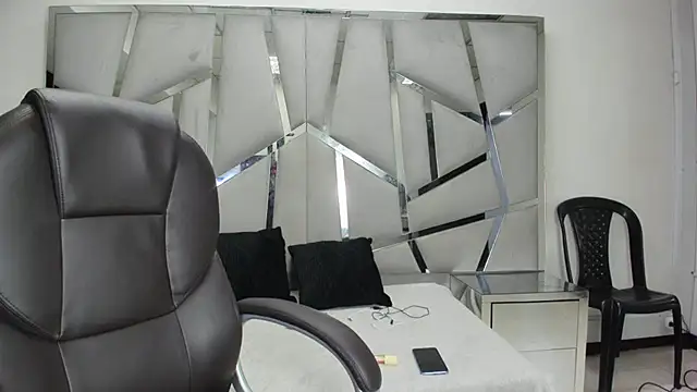 Catherinee69_x webcam