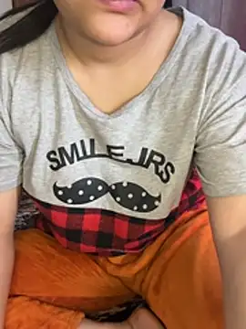 Webcam Model (HotNeha08) is live