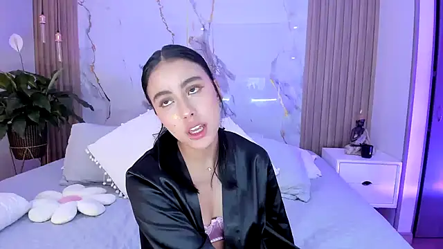 miss_martiina webcam