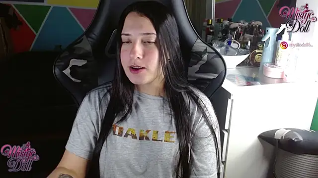 Mysticdooll69 webcam