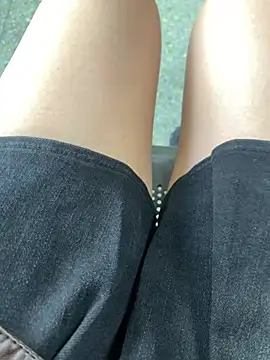 Miss_me29 webcam stripchat model stream image