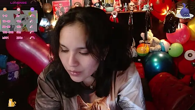 kureiji_hentaii webcam