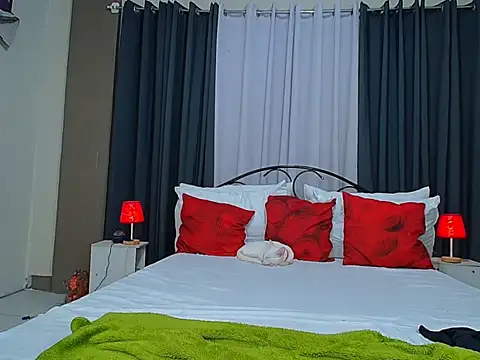 xAsianTOPModelx webcam