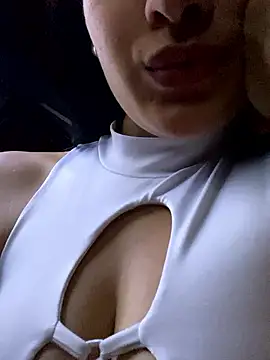 Webcam Model (sofi11ruiz)  is live.Free join now!