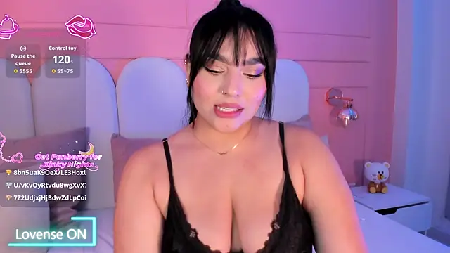 eva_sainnt webcam