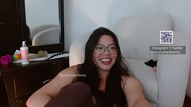 maria_ribeiro webcam