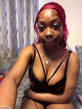 cocoluvx Live Webcam on Stripchat