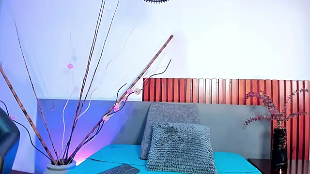 EllaVillaluna webcam