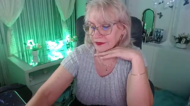 Ghertrude52 webcam