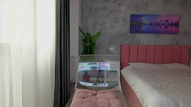 alisonita_ (F young) - Spread Pussy