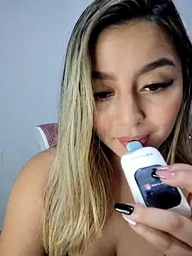 celesteprince2 (F young) - Control lush x5 minutos