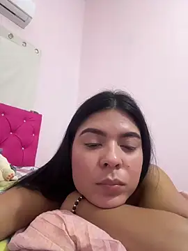 Victoria_Shy live cam screenshot female on Home.Pink — Cozy Live Cams & Chat