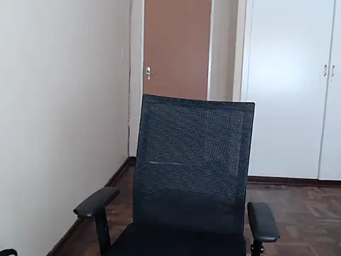 queenmandyy - QUEENMANDYY's free webcam - UK Sex Cams