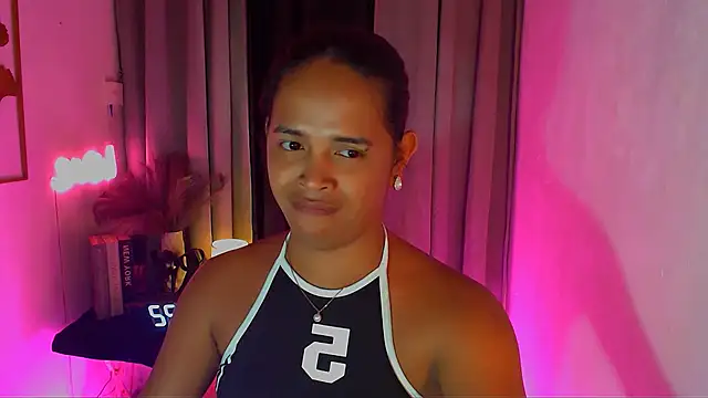 Lorainnelustts webcam