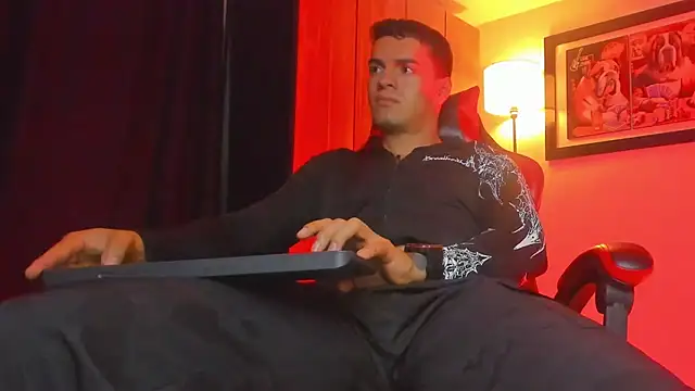 ALPHA_DOMINUS_ webcam